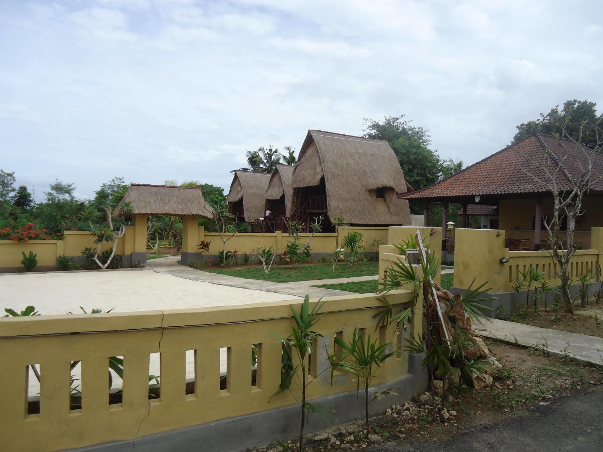 Abian Huts Dream Beach Lembongan Exterior foto